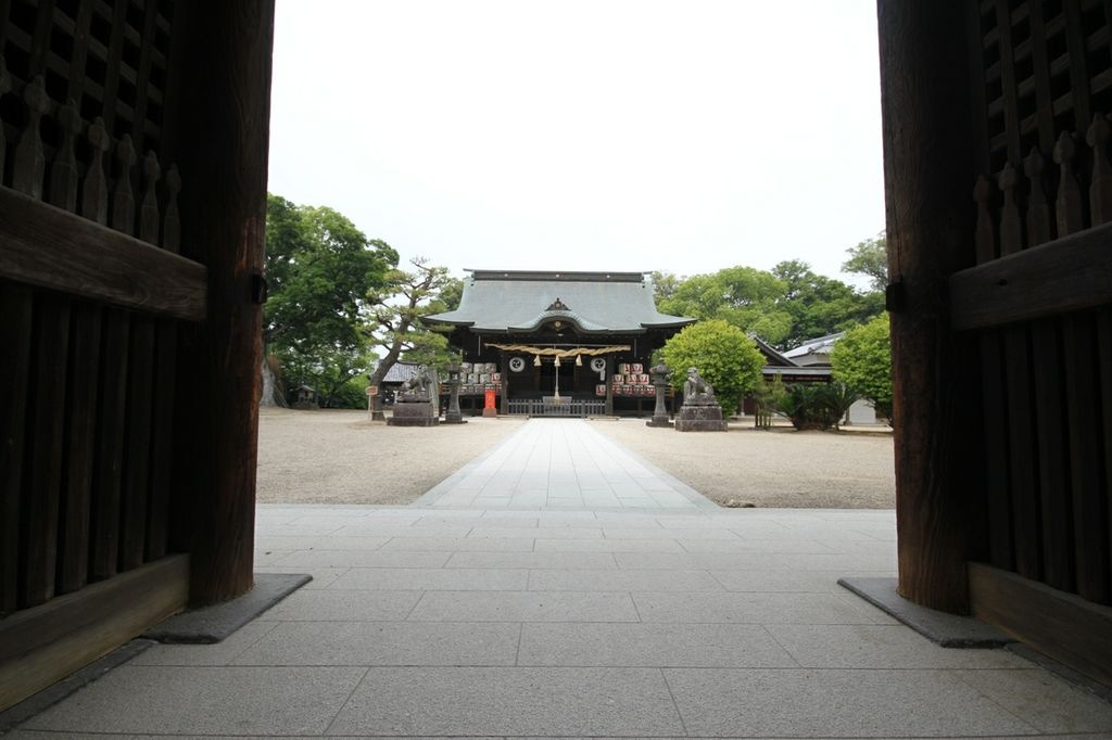 神社敷石